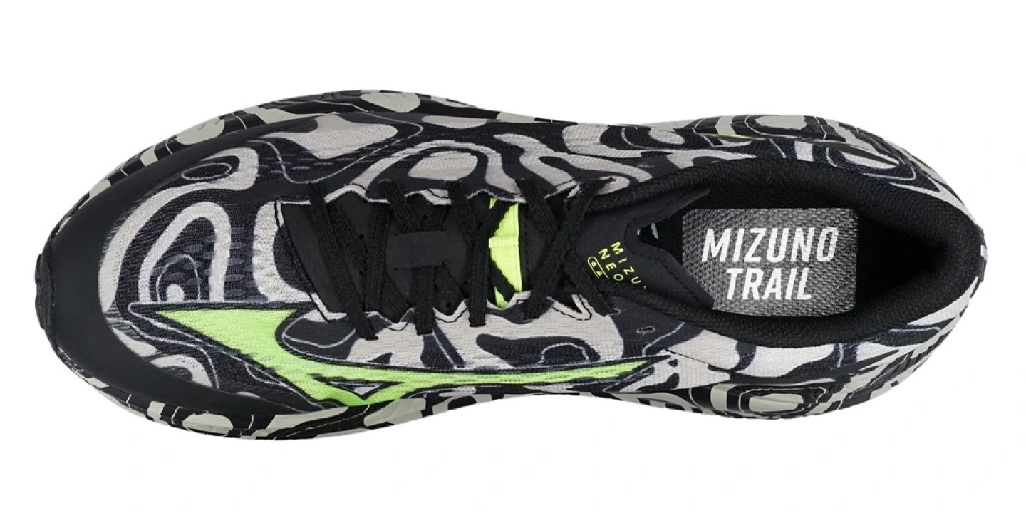 Top view of Mizuno Neo Acera trail running shoe with black and grey abstract pattern upper and neon green Mizuno logo