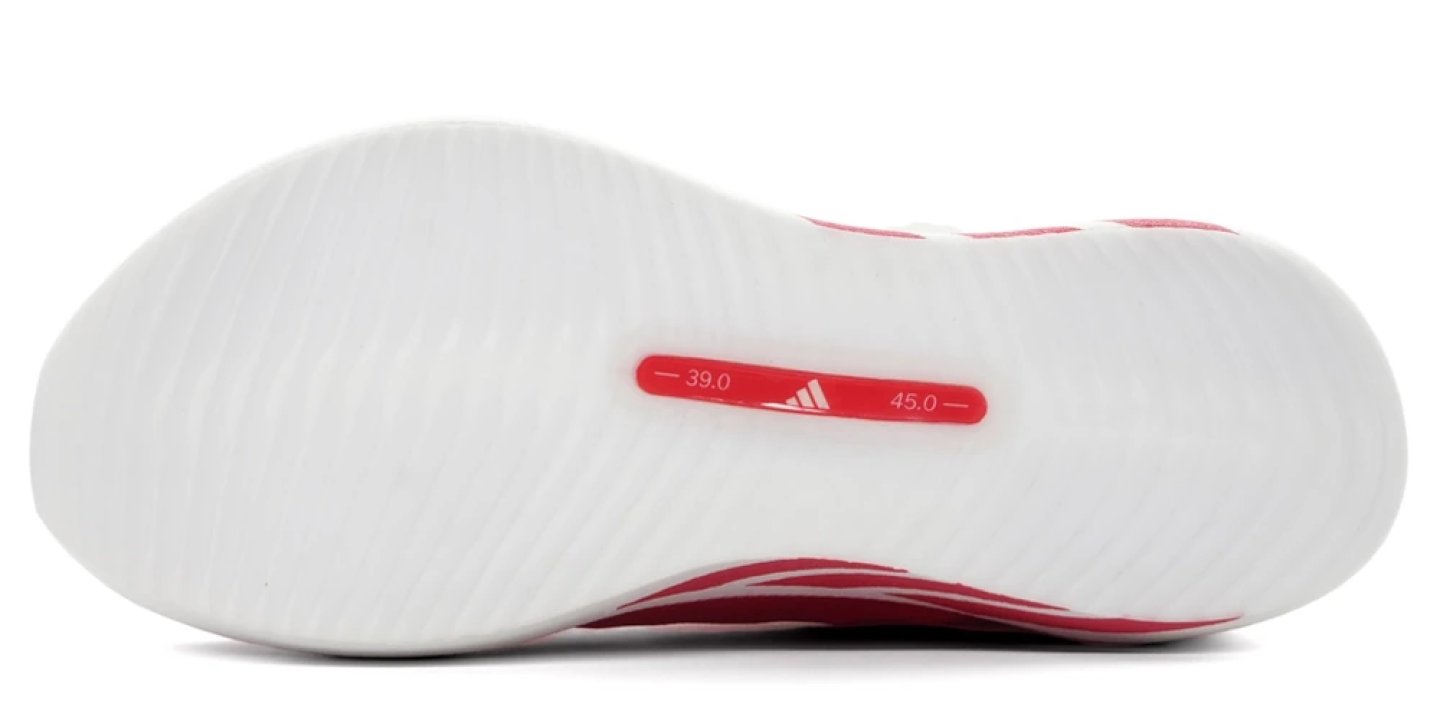 Bottom view of the Adidas Hyperboost Edge running shoe showing white ribbed outsole with red size label reading 39.0 to 45.0