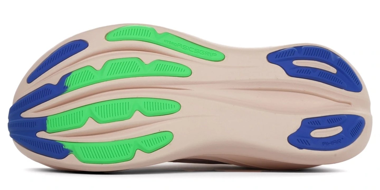Bottom view of ASICS Gel-Nimbus 28 Zool outsole showing green and blue Hybrid ASICSGRIP rubber and AHAR+ heel zone